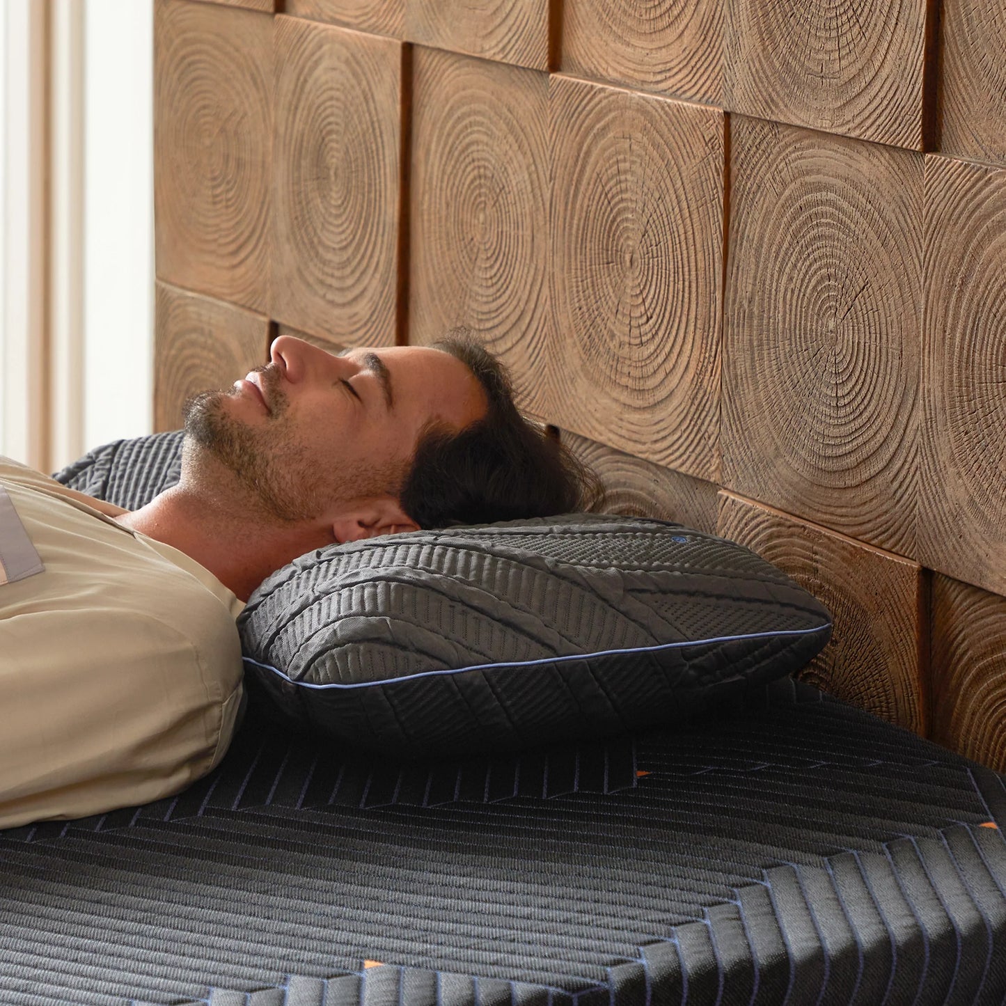 Powercool Shoulder Pillow